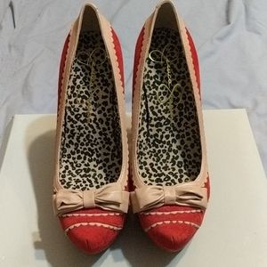 Red suede Pumps